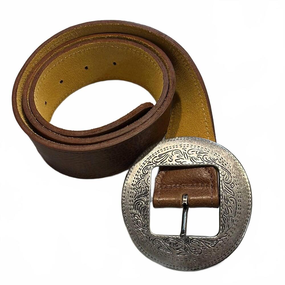 Brown Leather Women’s Belt with Decorative Silver-Tone Buckle